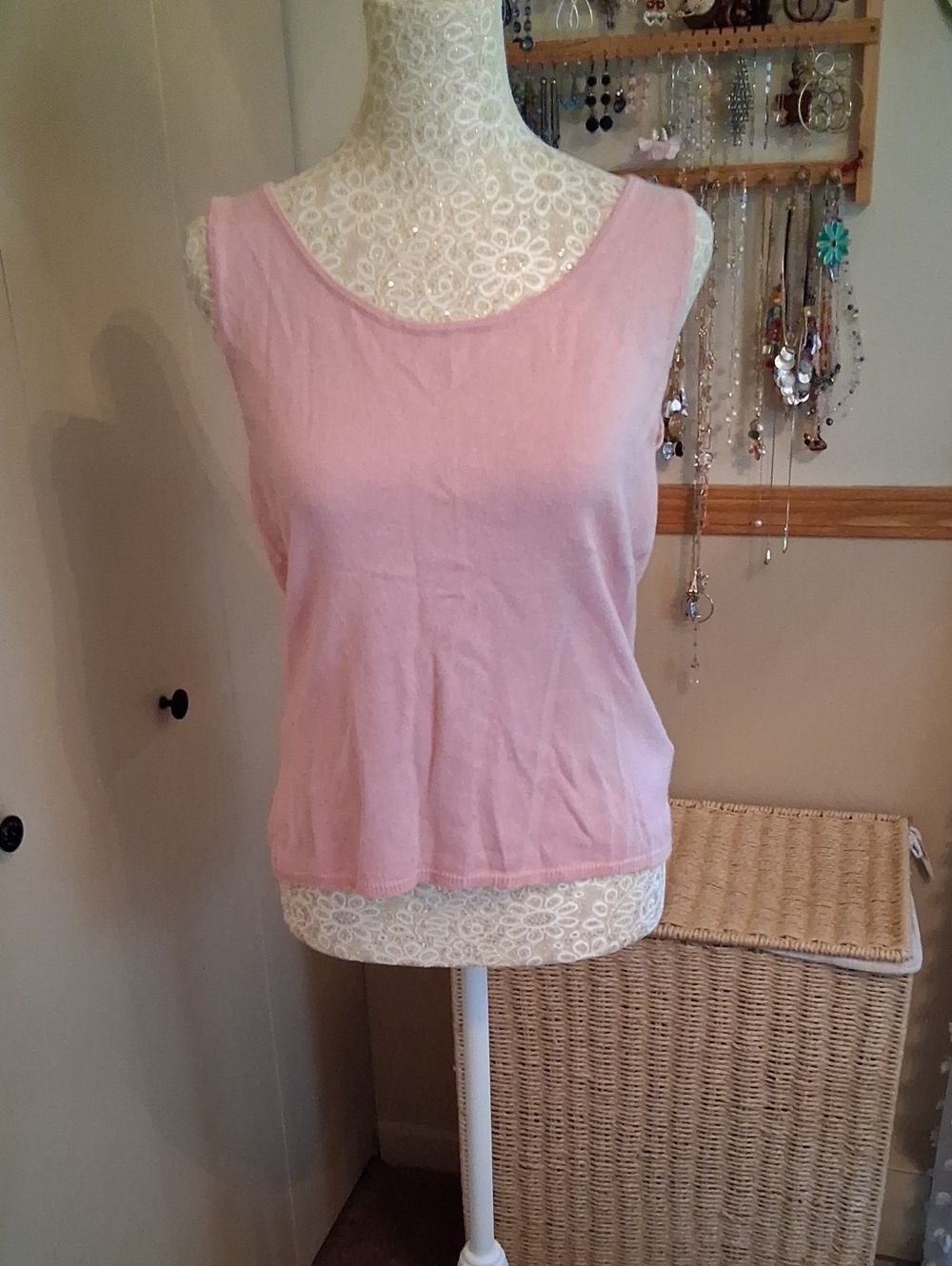 Ralph Lauren Women’s Sleeveless Pink Tank Top. Sz L